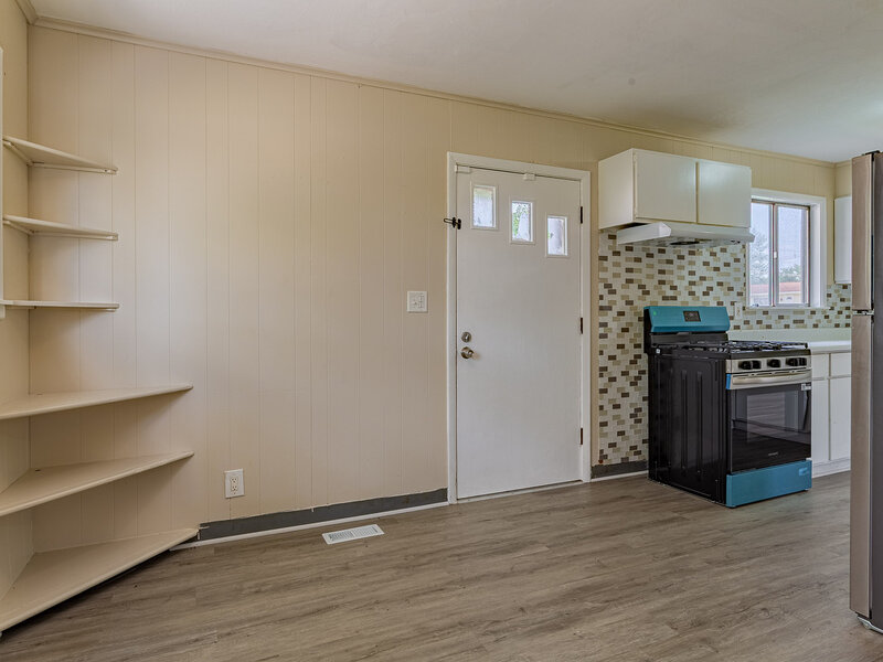 120 Grow Lane Streamwood IL 60107