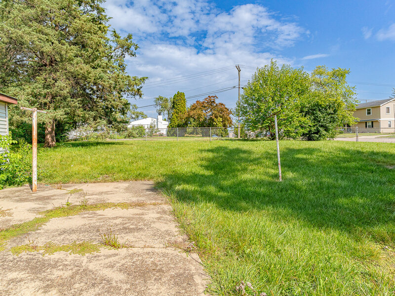 120 Grow Lane Streamwood IL 60107