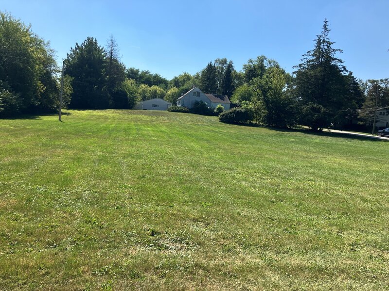 24 Lawrence Avenue Roselle IL 60172