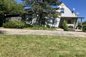 Photo of 24 Lawrence Avenue Roselle IL 60172