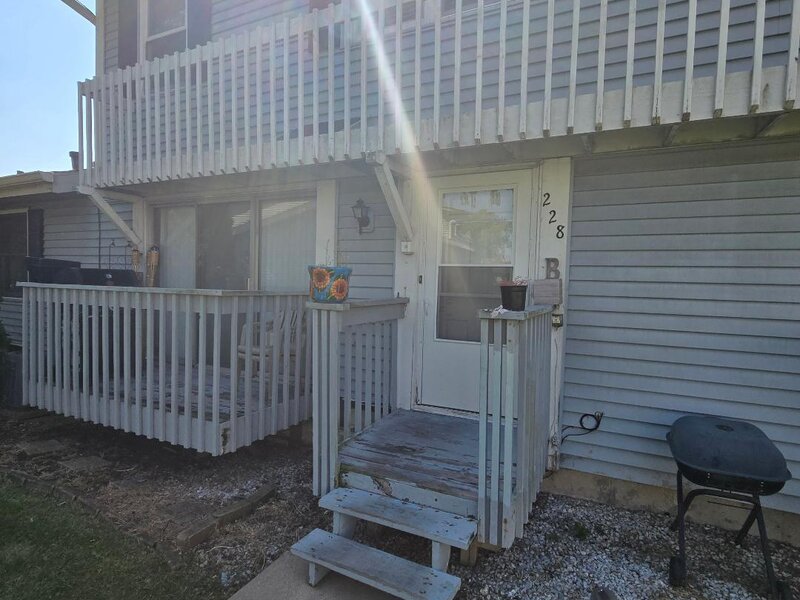 228 Elkhorn Court Bolingbrook IL 60440