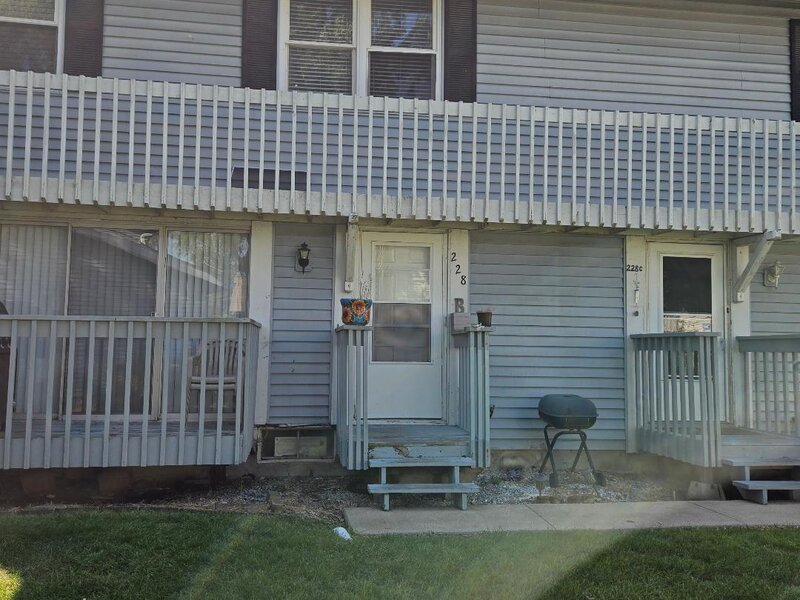 228 Elkhorn Court Bolingbrook IL 60440