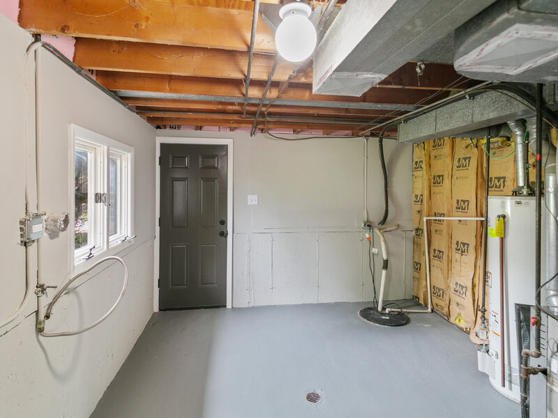242 S Harper Avenue Glenwood IL 60425