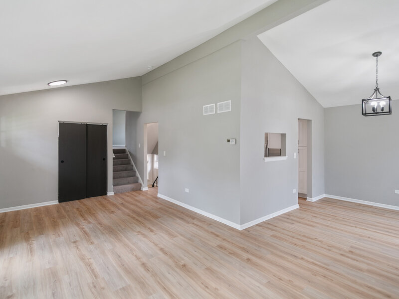 242 S Harper Avenue Glenwood IL 60425