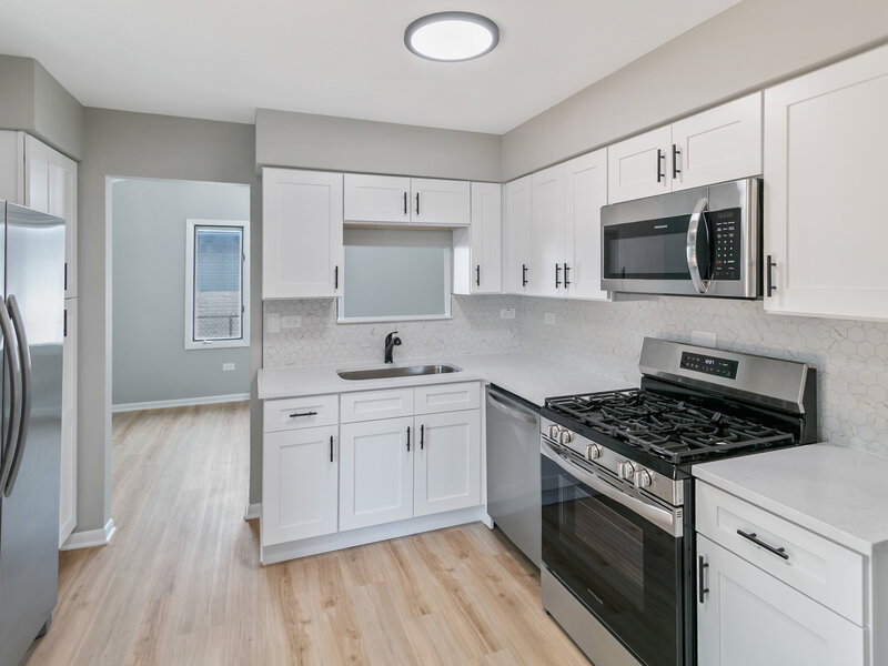 242 S Harper Avenue Glenwood IL 60425
