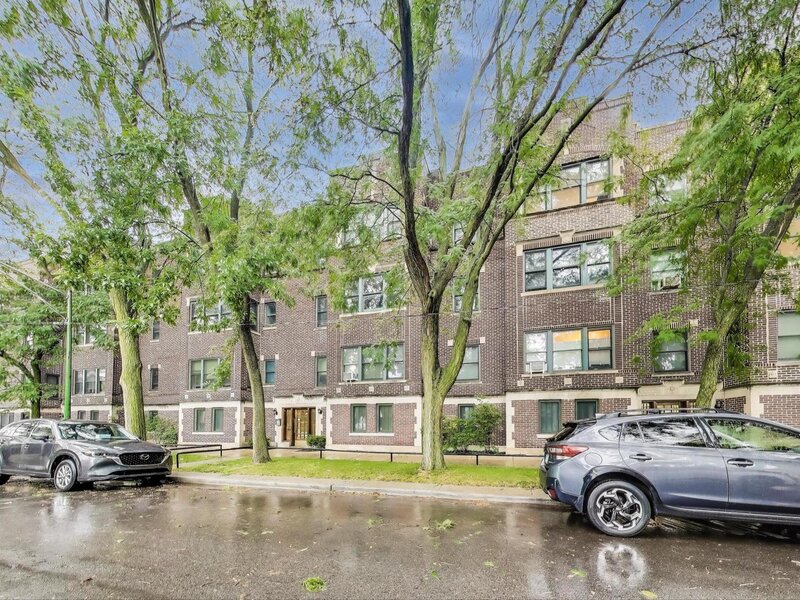 1308 E 56th Street Chicago IL 60637