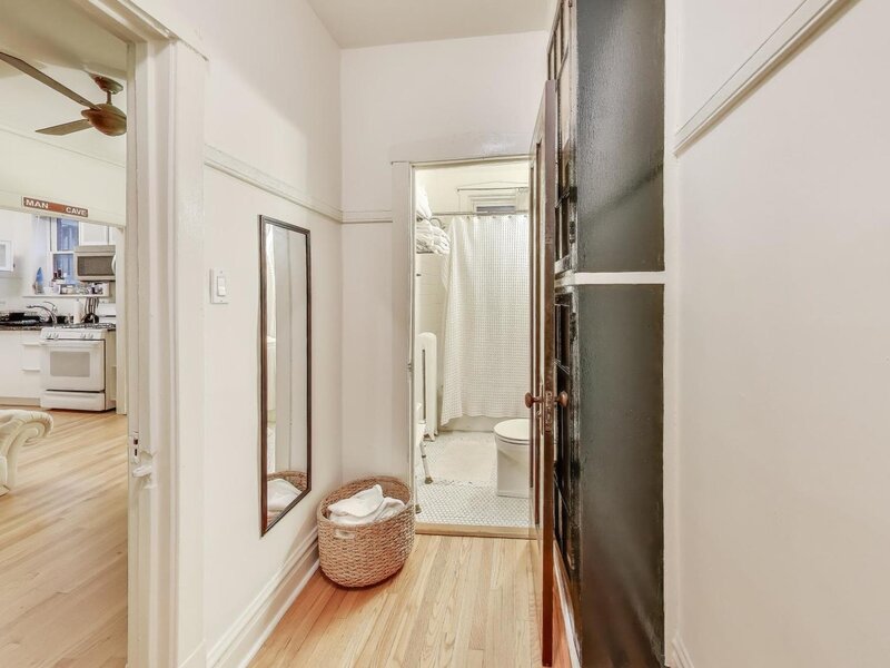 1308 E 56th Street Chicago IL 60637