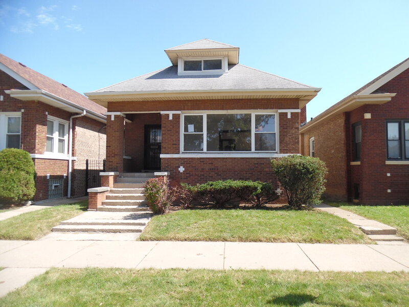 8211 S Morgan Street Chicago IL 60620