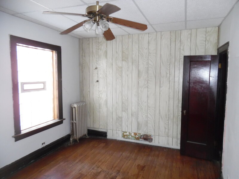 8211 S Morgan Street Chicago IL 60620
