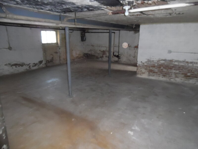 8211 S Morgan Street Chicago IL 60620