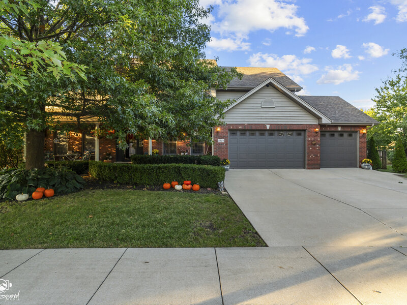 8304 Queen Victoria Lane Tinley Park IL 60477