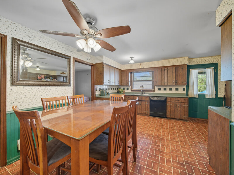 2616 Ridge Road Lansing IL 60438