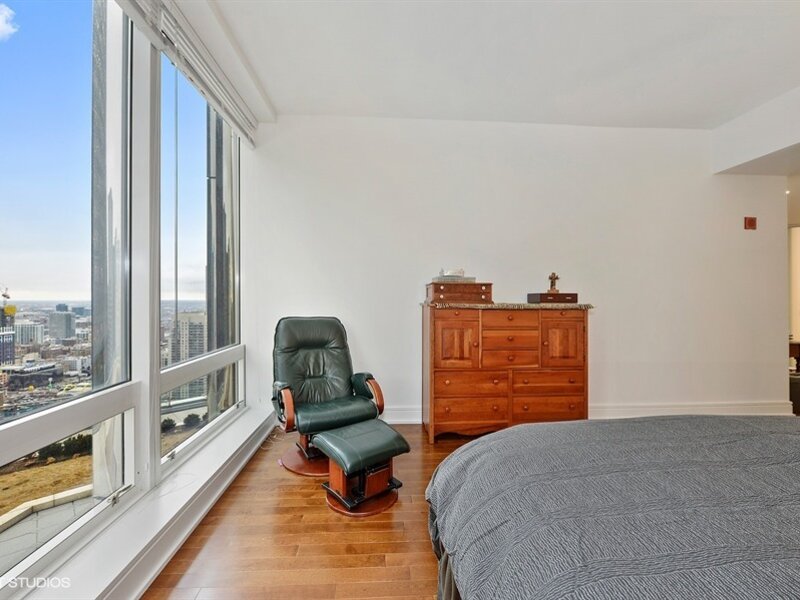 401 N Wabash Avenue Chicago IL 60611
