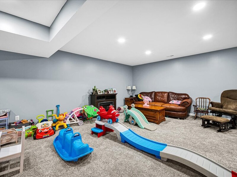 1017 Wartburg Drive Bloomington IL 61704
