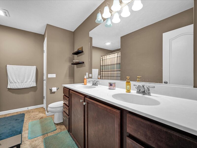1017 Wartburg Drive Bloomington IL 61704