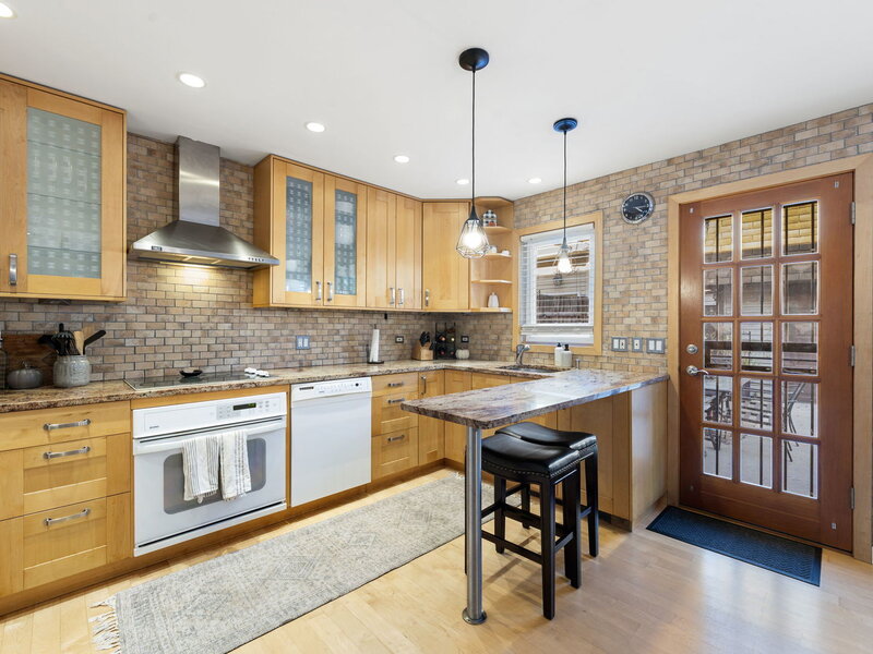 3643 N Pacific Avenue Chicago IL 60634