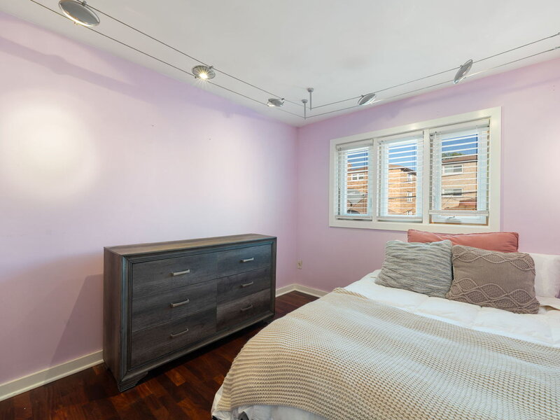 3643 N Pacific Avenue Chicago IL 60634