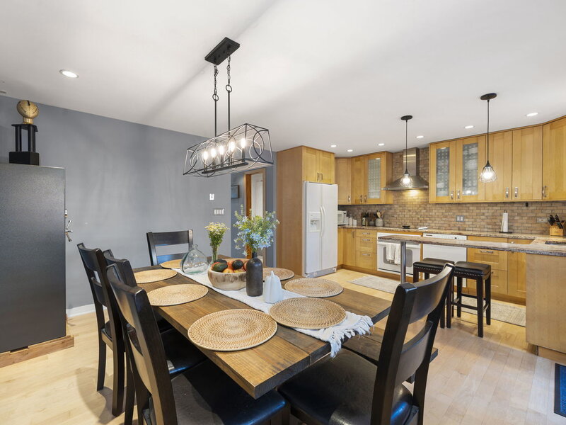 3643 N Pacific Avenue Chicago IL 60634