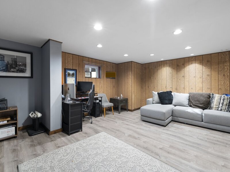 3643 N Pacific Avenue Chicago IL 60634