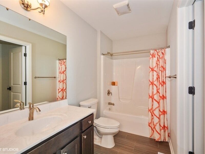 770 Dartmouth Lane Oswego IL 60543