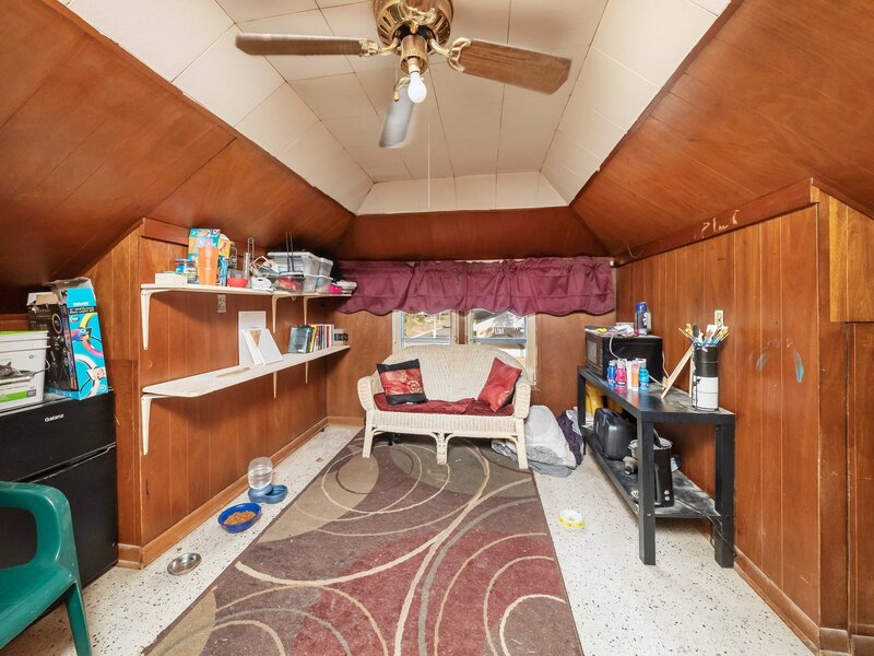 97 Bellwood Avenue Bellwood IL 60104