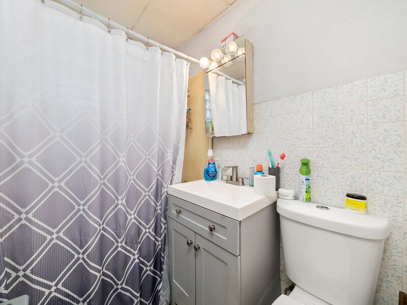 97 Bellwood Avenue Bellwood IL 60104