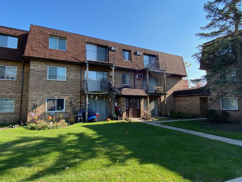 115 E Dundee Road Wheeling IL 60090