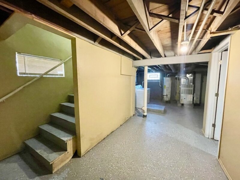 9247 S Sangamon Street Chicago IL 60620