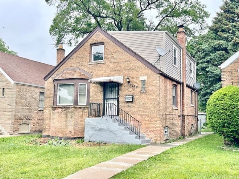 9129 S Chappel Avenue Chicago IL 60617