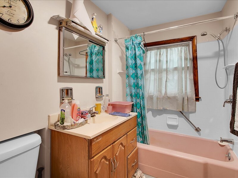 13134 Sacramento Avenue Blue Island IL 60406