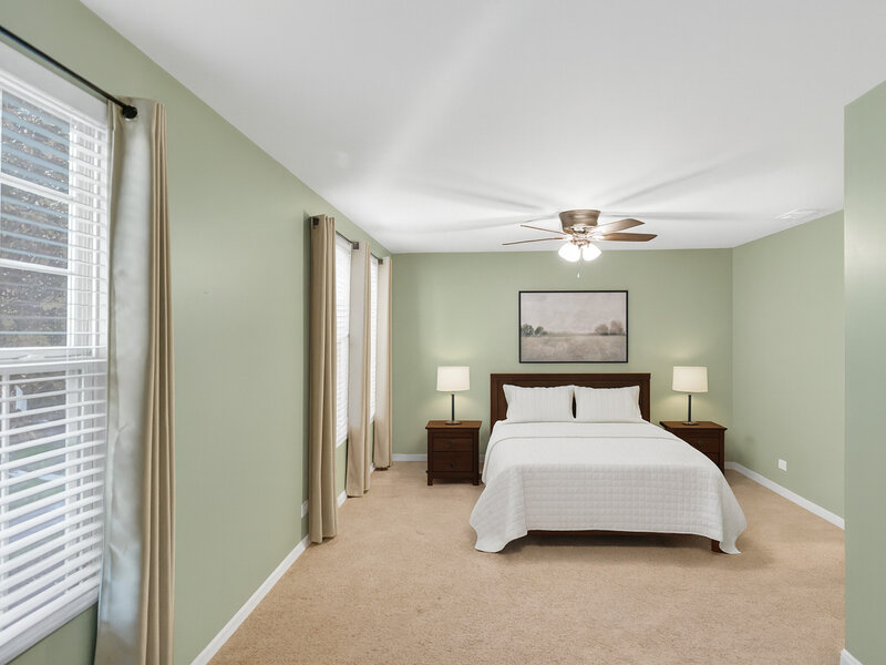 1043 Crane Pointe Road Elgin IL 60124