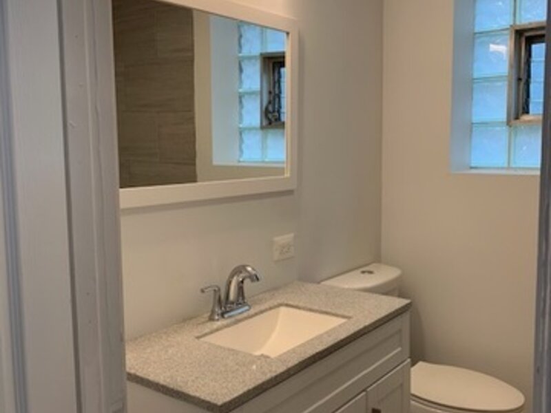 9351 S Manistee Avenue Chicago IL 60617