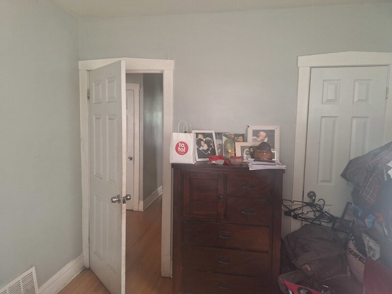 9351 S Manistee Avenue Chicago IL 60617