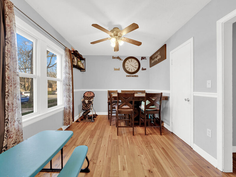 18006 Oakwood Avenue Lansing IL 60438