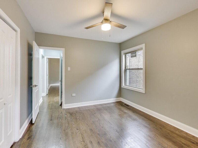 10229 S Calumet Avenue Chicago IL 60628
