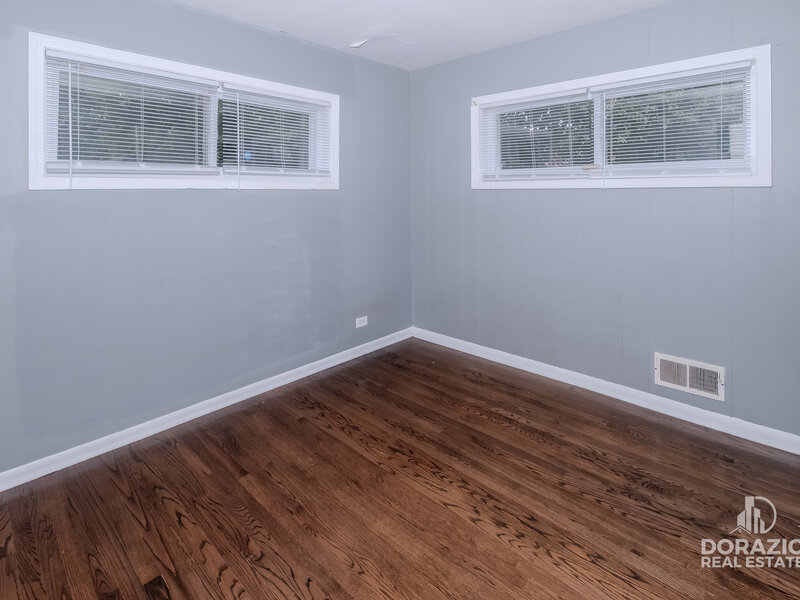 15422 Lincoln Avenue Harvey IL 60426