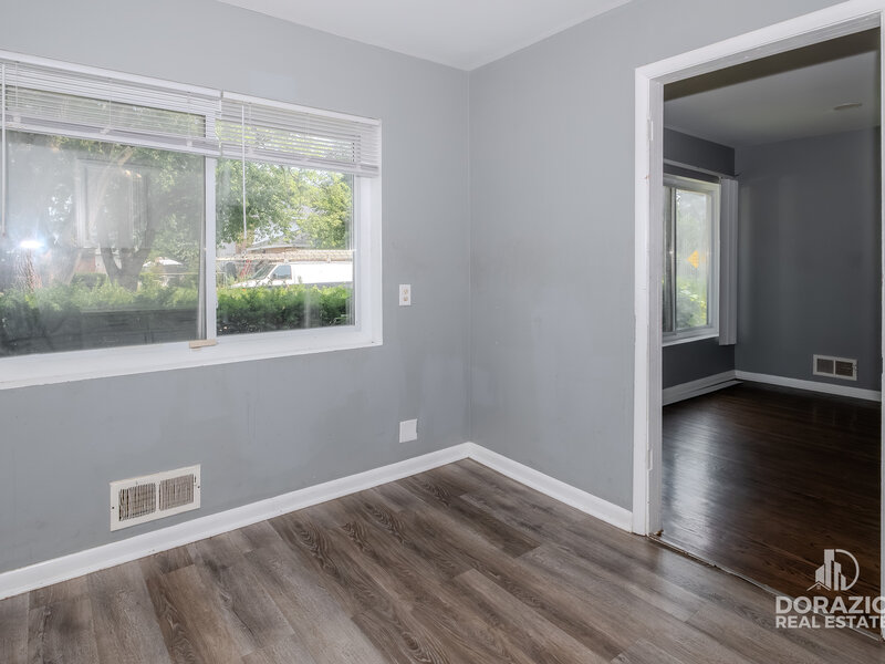 15422 Lincoln Avenue Harvey IL 60426