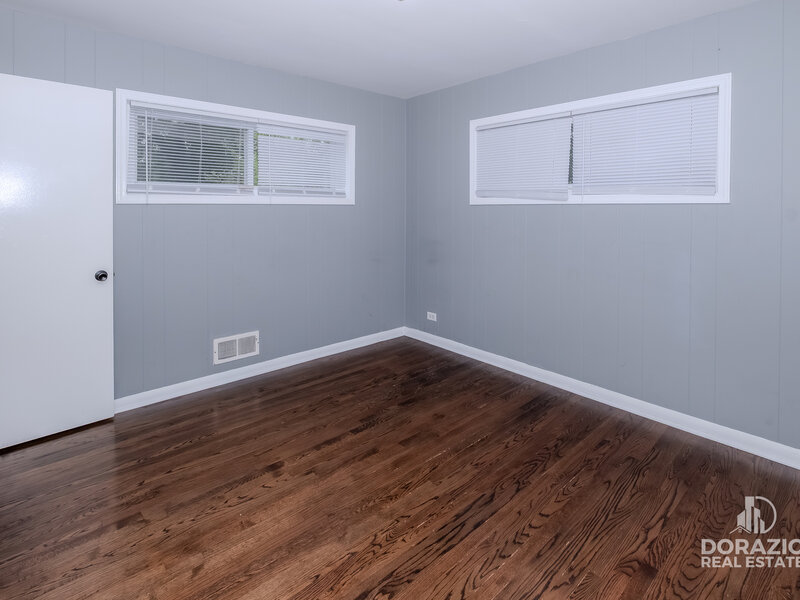 15422 Lincoln Avenue Harvey IL 60426