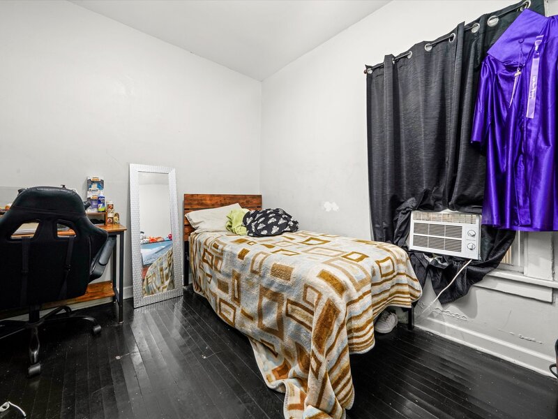 2016 E 93rd Street Chicago IL 60617