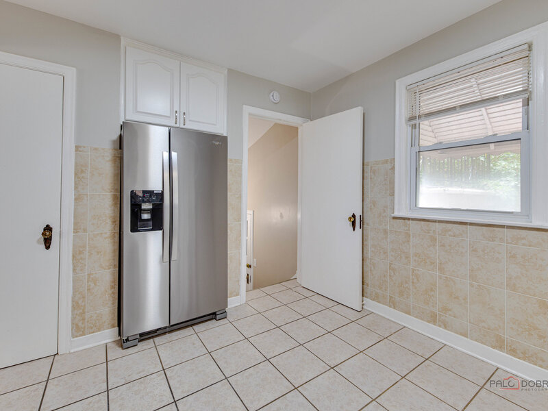 2320 S 22nd Avenue Broadview IL 60155