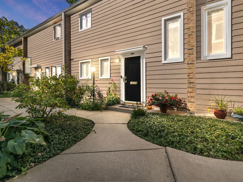 315 Hawthorn Avenue Glencoe IL 60022