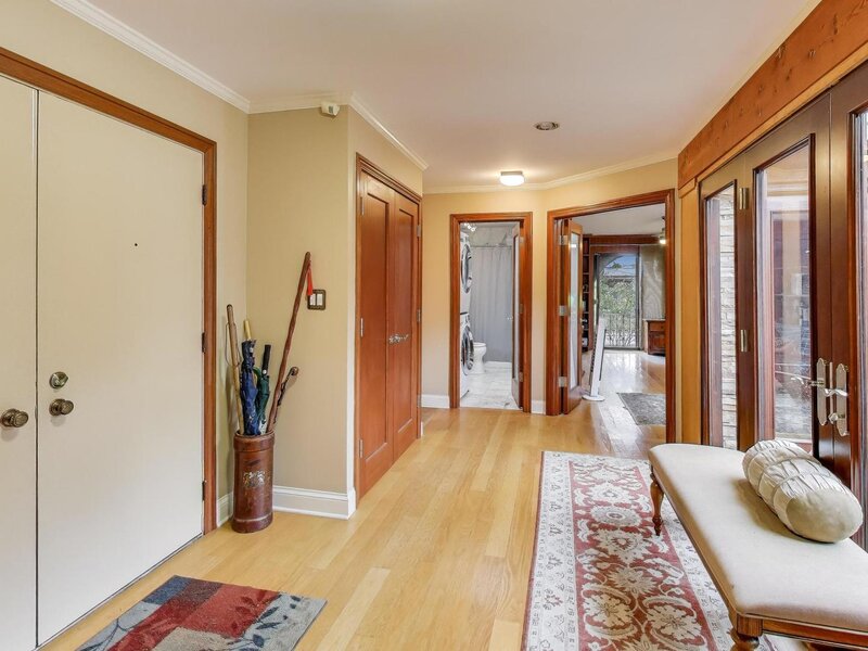2545 Salceda Drive Northbrook IL 60062