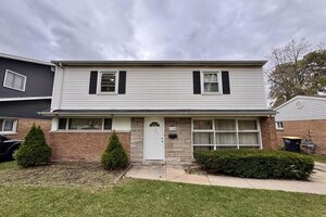 Photo of 17318 Walter Street Lansing IL 60438