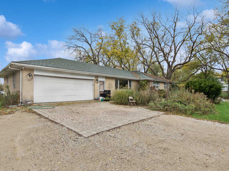 23520 N Old Mchenry Road Lake Zurich IL 60047