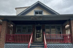 Photo of 8005 S Ridgeland Avenue Chicago IL 60617