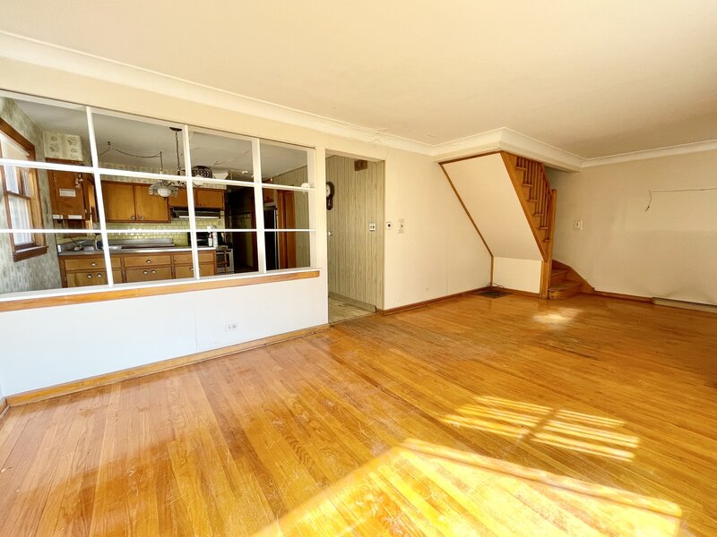 3854 W 67th Place Chicago IL 60629