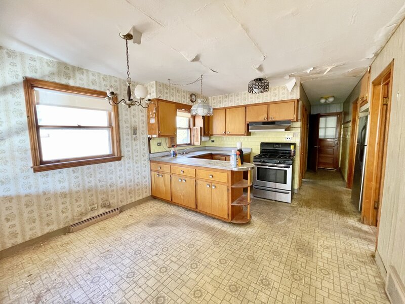 3854 W 67th Place Chicago IL 60629
