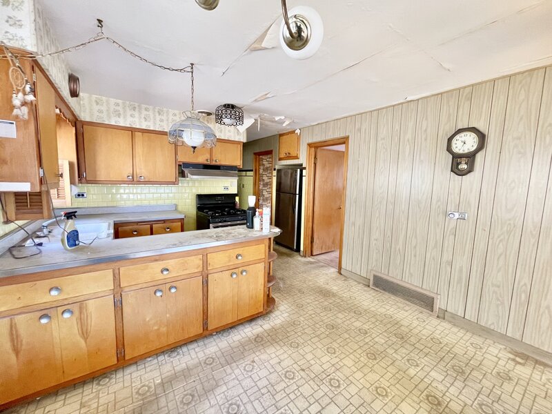 3854 W 67th Place Chicago IL 60629
