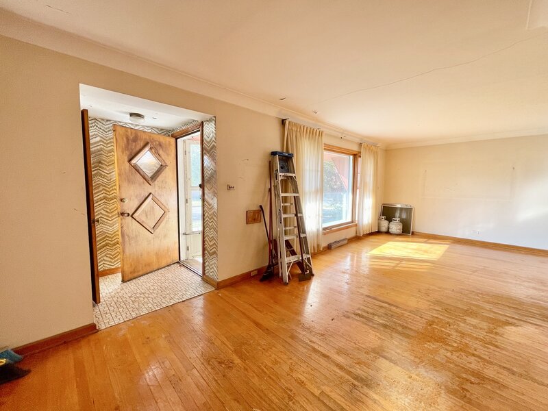 3854 W 67th Place Chicago IL 60629