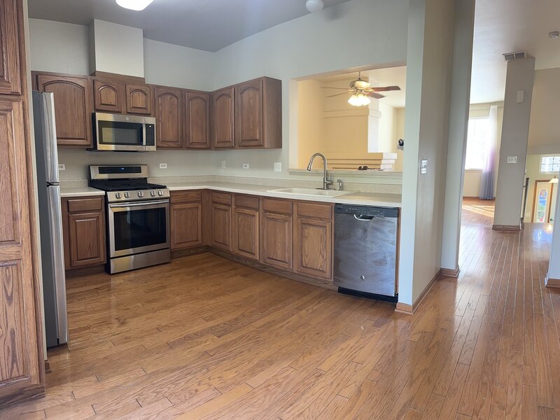 2358 Twilight Drive Aurora IL 60503